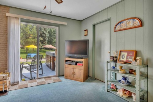 76 Buskmose Drive, Grandview, AB -  Photo Showing Other Room