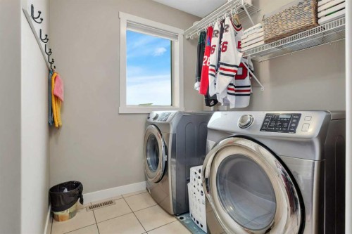 74 Lazaro Close, Red Deer, AB - Indoor Photo Showing Laundry Room