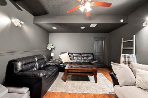 100 Vincent Close, Red Deer, AB - Indoor