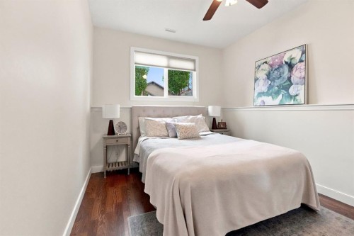 100 Vincent Close, Red Deer, AB - Indoor Photo Showing Bedroom