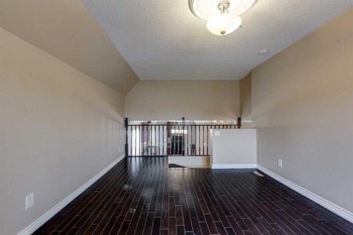 24 Mackenzie Crescent, Lacombe, AB - Indoor Photo Showing Other Room