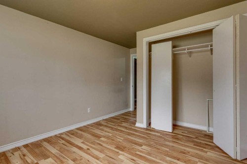 24 Mackenzie Crescent, Lacombe, AB - Indoor Photo Showing Other Room