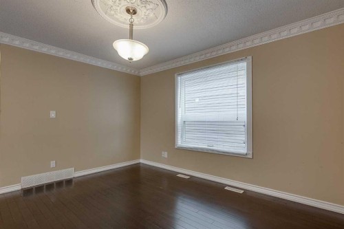 24 Mackenzie Crescent, Lacombe, AB - Indoor Photo Showing Other Room