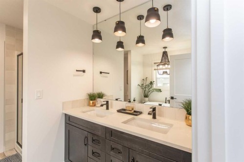5925 Panorama Drive, Blackfalds, AB - Indoor Photo Showing Bathroom