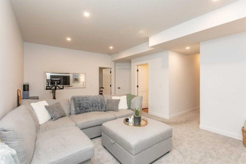 5925 Panorama Drive, Blackfalds, AB - Indoor Photo Showing Living Room