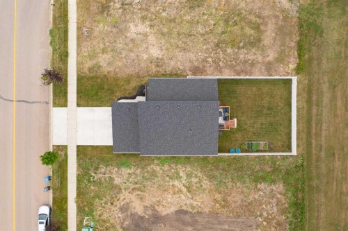 5925 Panorama Drive, Blackfalds, AB - 
