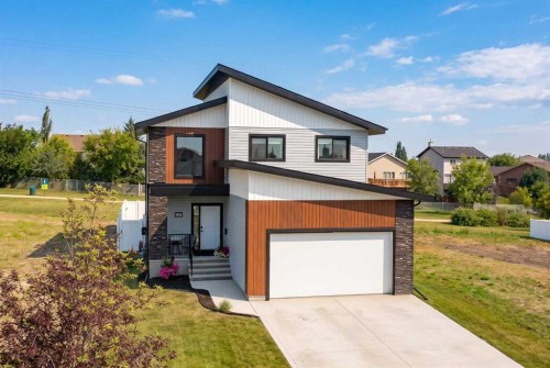 5925 Panorama Drive, Blackfalds, AB - Outdoor
