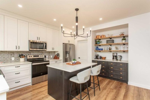 5925 Panorama Drive, Blackfalds, AB - Indoor Photo Showing Kitchen With Upgraded Kitchen