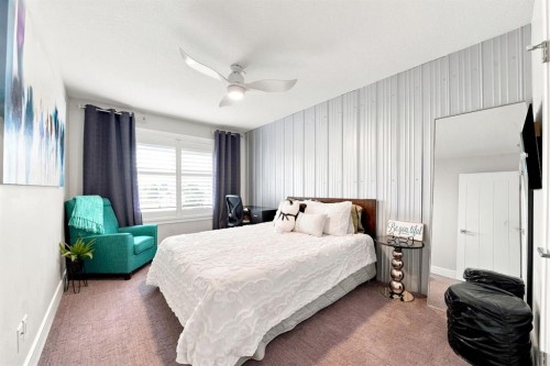 200 Vancouver Crescent, Red Deer, AB - Indoor Photo Showing Bedroom
