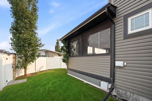 200 Vancouver Crescent, Red Deer, AB - Outdoor With Exterior