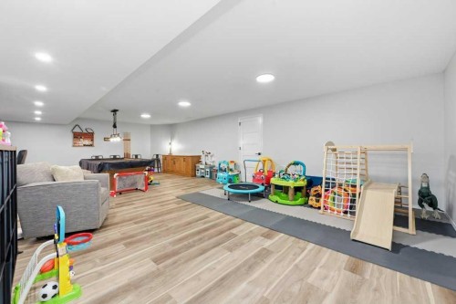 23 Dann Close, Red Deer, AB - Indoor