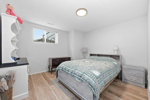 23 Dann Close, Red Deer, AB - Indoor Photo Showing Bedroom