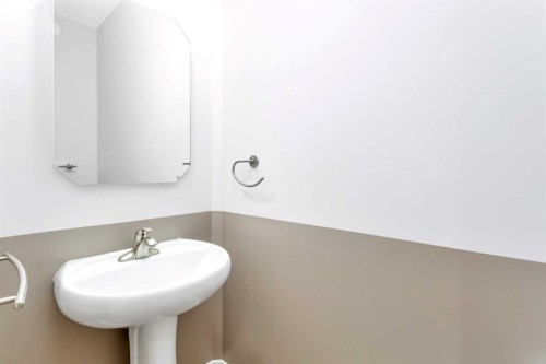 42 Langford Crescent, Red Deer, AB - Indoor Photo Showing Bathroom