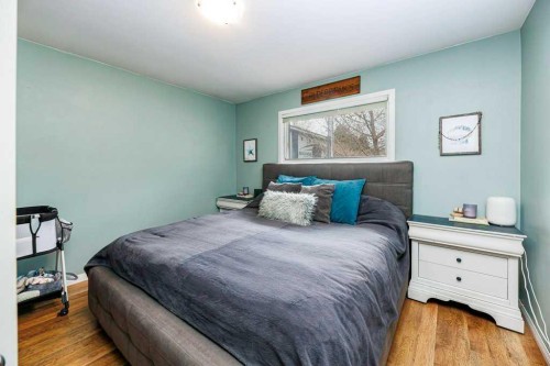 5209 Wilson Street, Blackfalds, AB - Indoor Photo Showing Bedroom