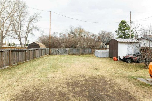 5209 Wilson Street, Blackfalds, AB - Outdoor