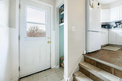 5209 Wilson Street, Blackfalds, AB - Indoor Photo Showing Laundry Room