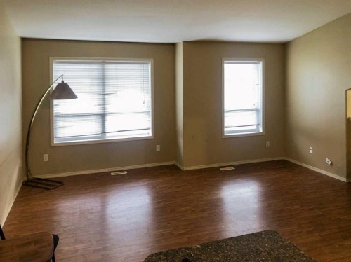 7019 Deer Street, Lacombe, AB - Indoor Photo Showing Other Room