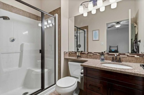 4112 45 Avenue, Sylvan Lake, AB - Indoor Photo Showing Bathroom