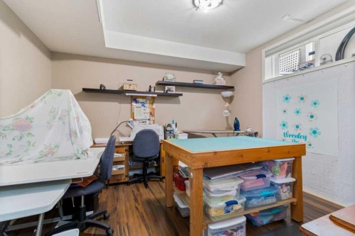 4112 45 Avenue, Sylvan Lake, AB - Indoor