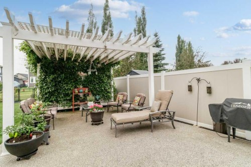 4112 45 Avenue, Sylvan Lake, AB - Outdoor