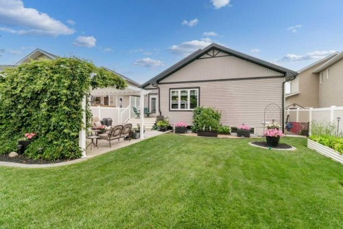 4112 45 Avenue, Sylvan Lake, AB - Outdoor