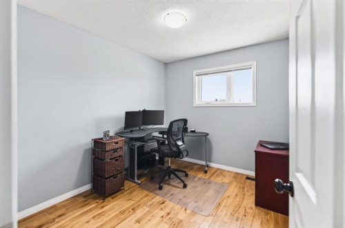 171 Douglas Avenue, Red Deer, AB - Indoor Photo Showing Office