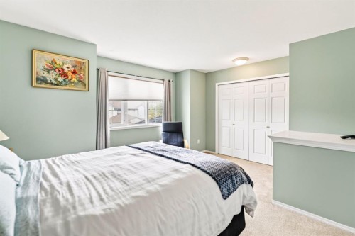 24-6300 Orr Drive, Red Deer, AB - Indoor Photo Showing Bedroom