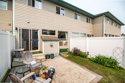 24-6300 Orr Drive, Red Deer, AB - Outdoor With Exterior