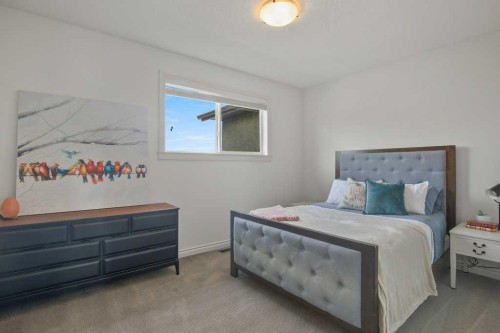 46 Bannerman Close, Red Deer, AB - Indoor Photo Showing Bedroom