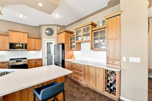 246 Addington Drive, Red Deer, AB - Indoor Photo Showing Kitchen With Upgraded Kitchen