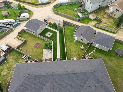 142 Ava Crescent, Blackfalds, AB 