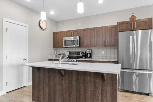 142 Ava Crescent, Blackfalds, AB 