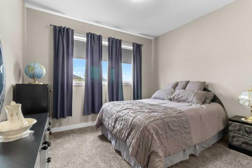 142 Ava Crescent, Blackfalds, AB 