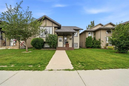 184 Timberstone Way, Red Deer, AB - Outdoor With Facade