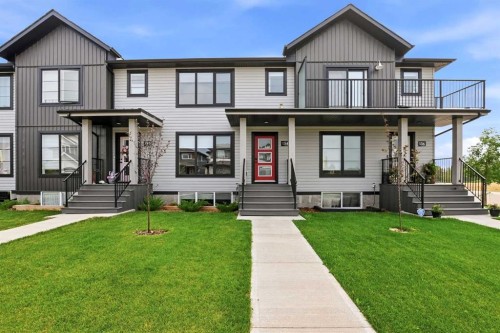 134 Crestview Boulevard  Sylvan Lake, AB T4S 0L6