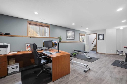 34 Wilkinson Circle, Sylvan Lake, AB - Indoor Photo Showing Office