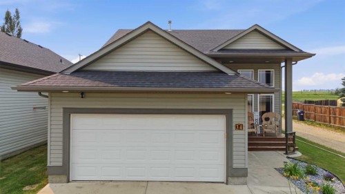 34 Wilkinson Circle, Sylvan Lake, AB - Outdoor