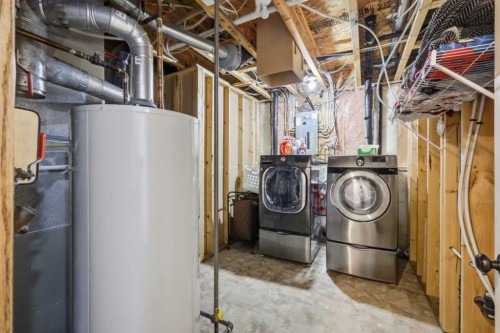 34 Wilkinson Circle, Sylvan Lake, AB - Indoor