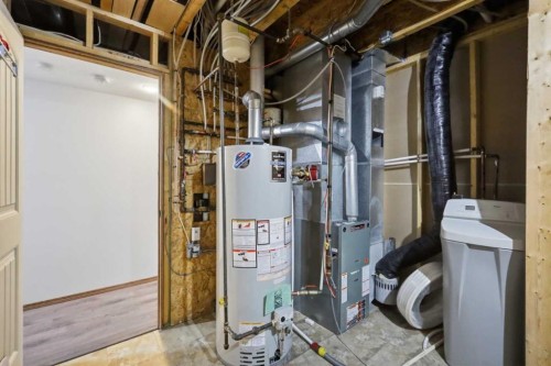 34 Wilkinson Circle, Sylvan Lake, AB - Indoor Photo Showing Basement