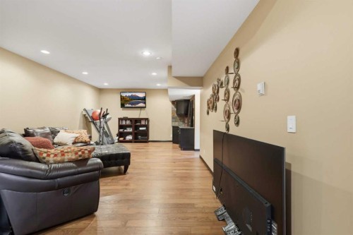 21 Leung Close, Red Deer, AB - Indoor