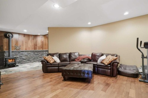 21 Leung Close, Red Deer, AB - Indoor