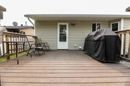 4618 55 Avenue, Lacombe, AB - Outdoor With Deck Patio Veranda With Exterior