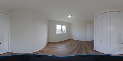 1028 James Crescent Nw, Edmonton, AB - Indoor Photo Showing Other Room
