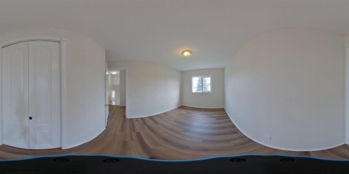 1028 James Crescent Nw, Edmonton, AB - Indoor Photo Showing Other Room