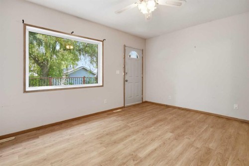 4625 48 Street, Red Deer, AB - Indoor Photo Showing Other Room