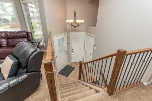 64 Camille Gate, Blackfalds, AB - Indoor Photo Showing Other Room