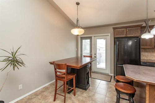 64 Camille Gate, Blackfalds, AB - Indoor