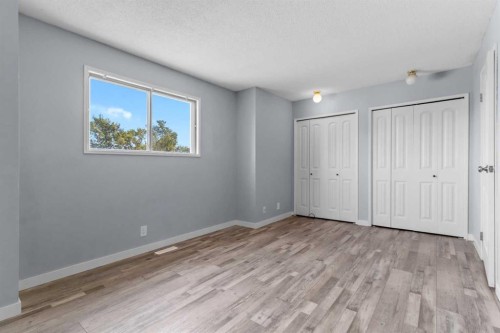 204 Northey Avenue, Red Deer, AB - Indoor Photo Showing Other Room