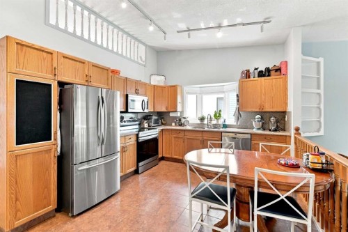 206 Davison Drive, Red Deer, AB - Indoor Photo Showing Kitchen With Double Sink