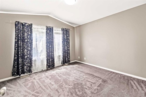 50 Trimble Close, Red Deer, AB - Indoor Photo Showing Other Room